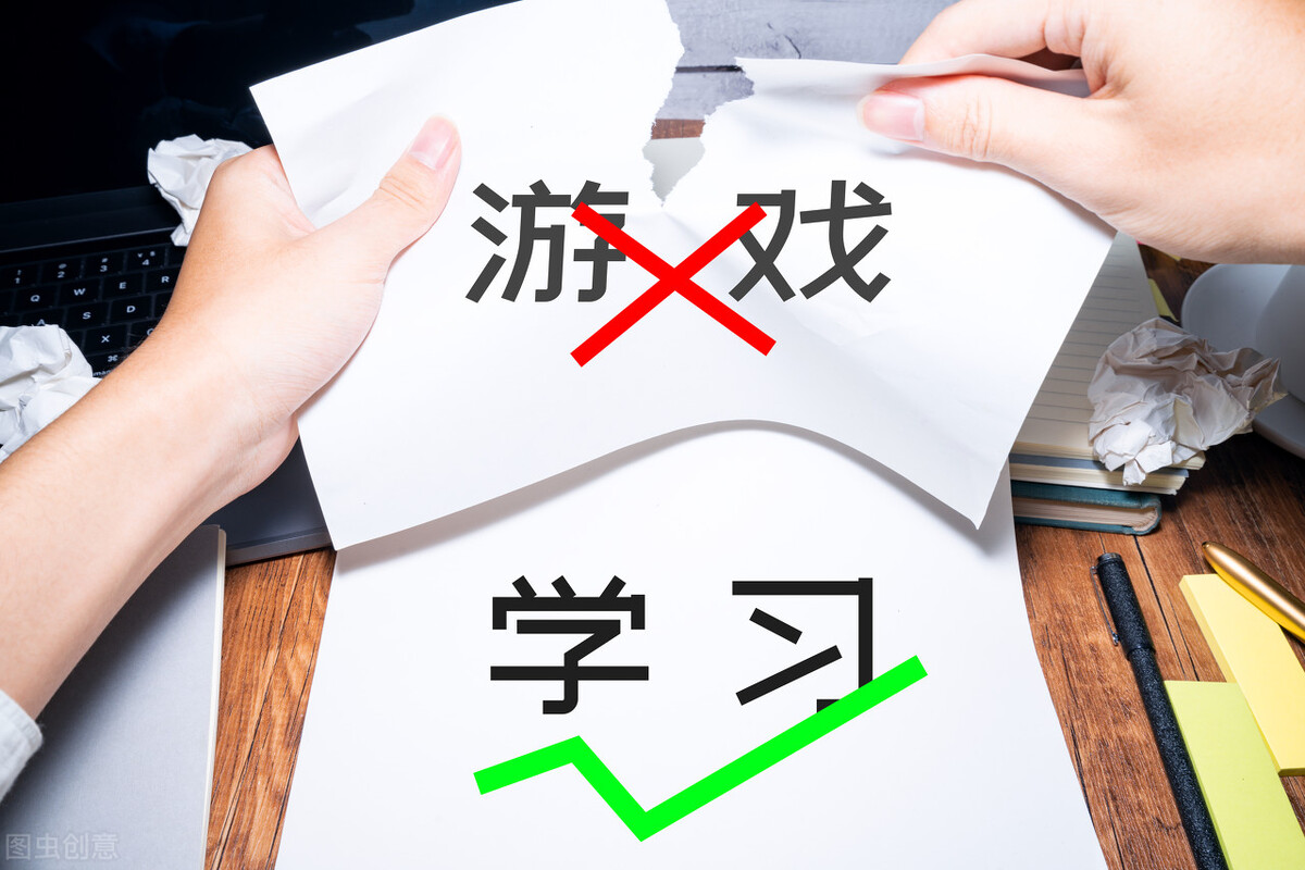 大学挂科有什么后果？评优、保研、入党，都会受影响，补救很麻烦