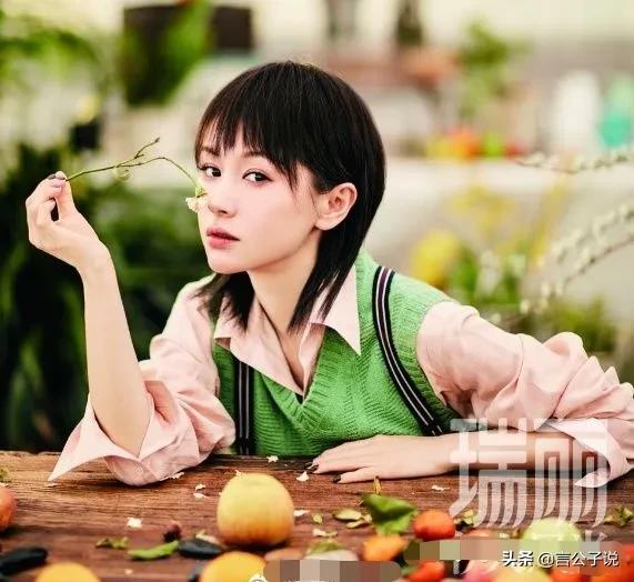 7位“个子矮”的女星，个个身高不到160，她们的身高太不懂事了