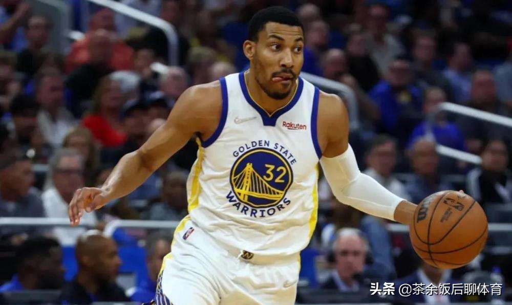 nba哪些球星报过团(可喜可贺！5队5人交易签约完成，篮网又走一人，哈登迎来帮手)