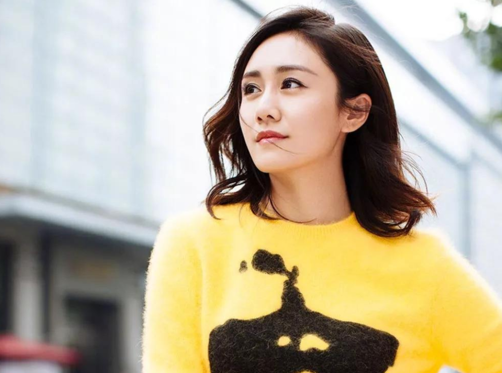 秦岚主演的电视剧《她只是不想输》正式开机，都有哪些演员参演呢