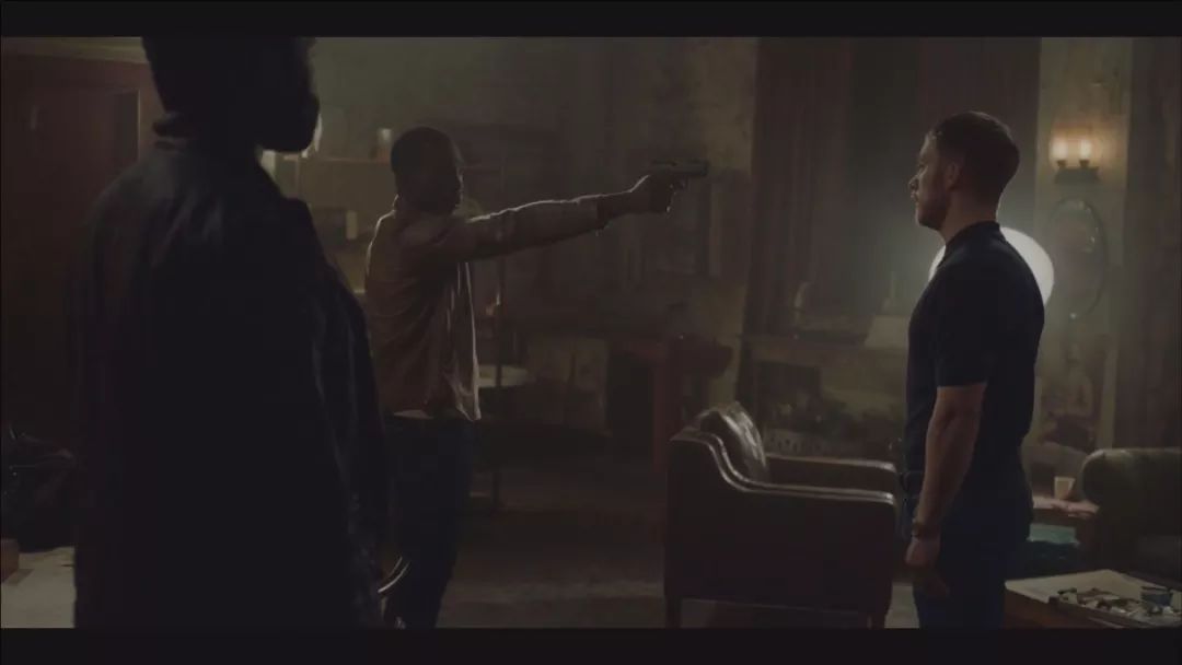 都市街头版“权力的游戏”，却很少有人提及，它值得登上更多榜单