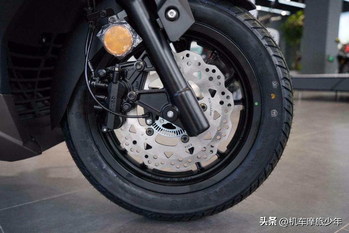 品质媲美雅马哈XMAX，巡航ADV光阳S350，国货崛起