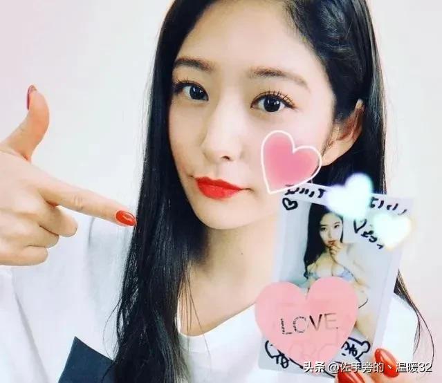 梦幻级人气偶像，外表柔弱竟然是个厉害的角色