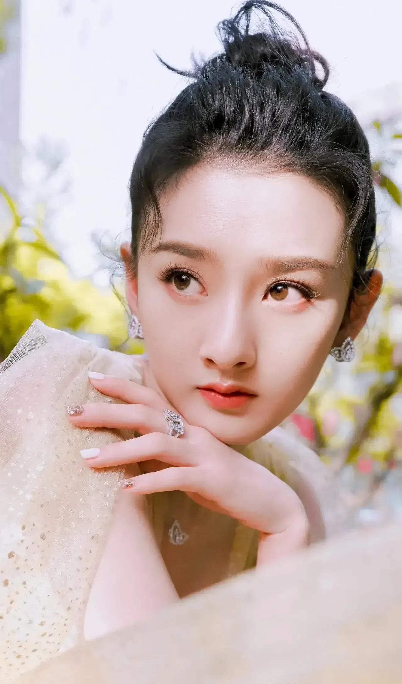 美女鉴赏之杨颖、徐璐、古力娜扎、吴宣仪、赵樱子、裴秀智、倪妮