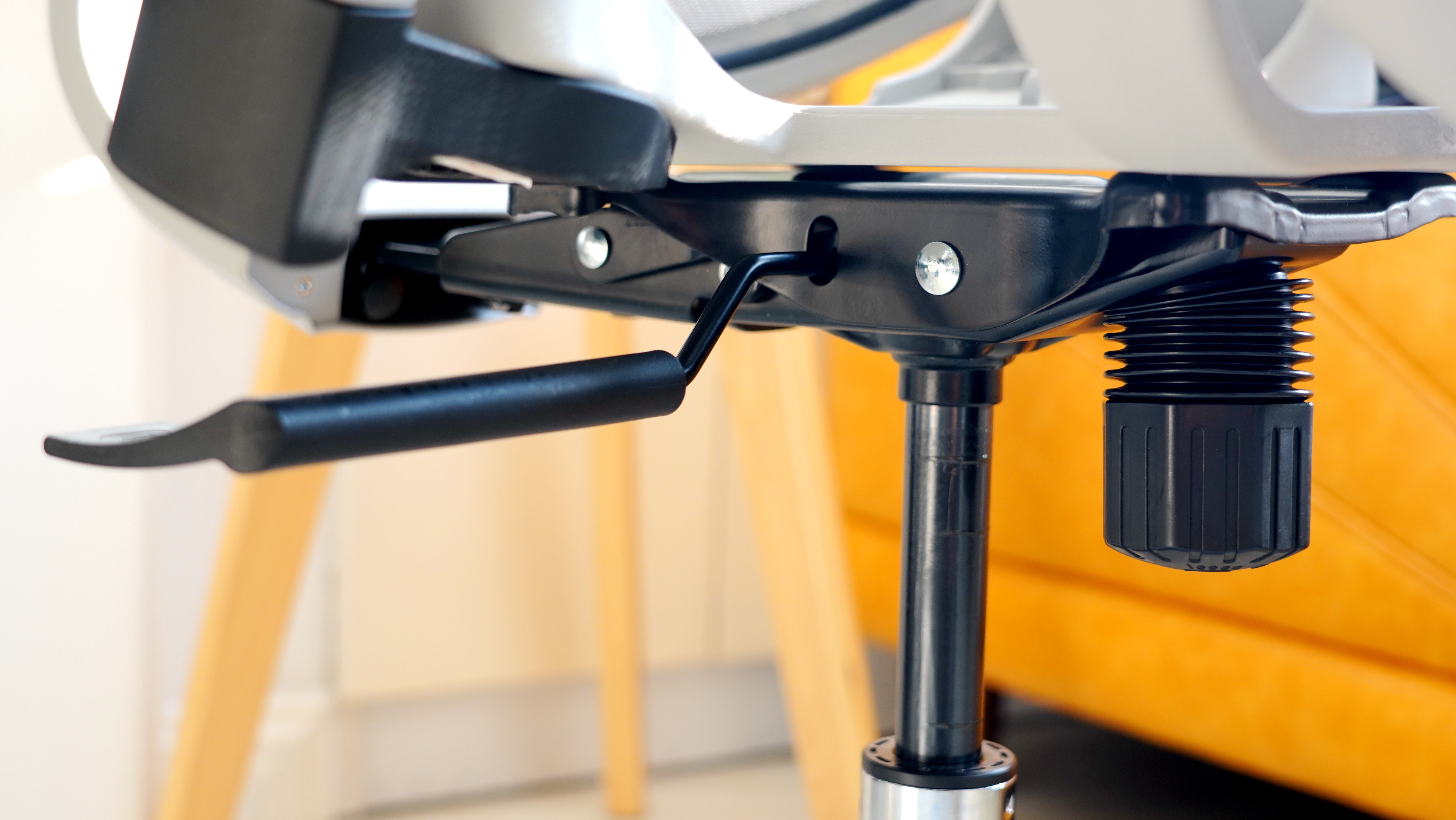 大长腿小主的学习新装备，达宝利S10青少年人体工学椅晒单