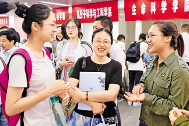 适合中等生捡漏的211大学，认可度高分数线却比较低，考生要知晓