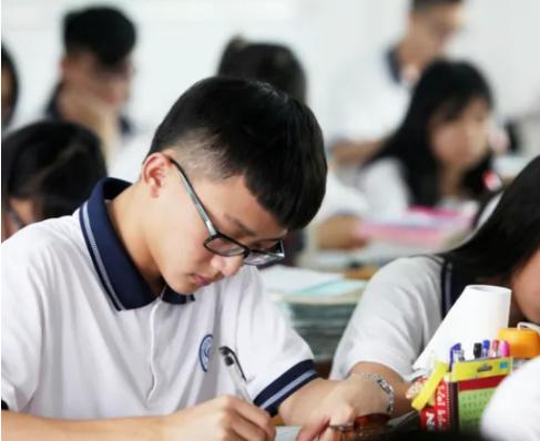 未來中考會越來越難嗎,以后的中考是不是更難了(圖2) 未來中考會越來越難嗎,以后的中考是不是更難了(圖2)