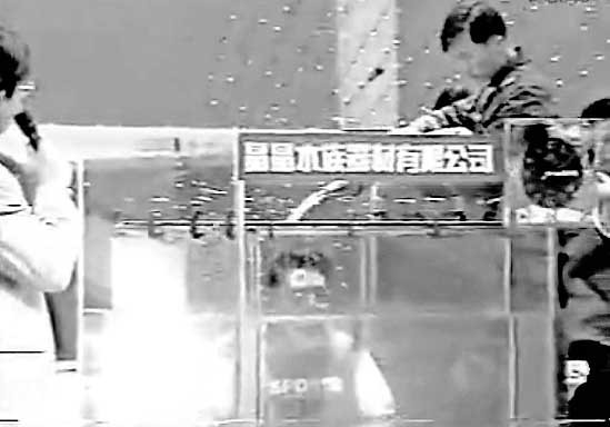 被打假的道长李一：学费上万元强奸女学生，逃美国难混又回国