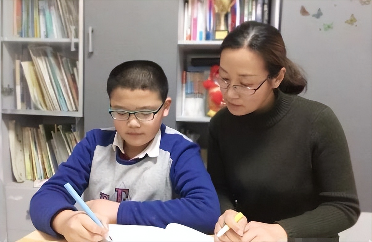 现在一对一补课多少钱(家里不差钱可以请一对一家教吗) - 价格百科