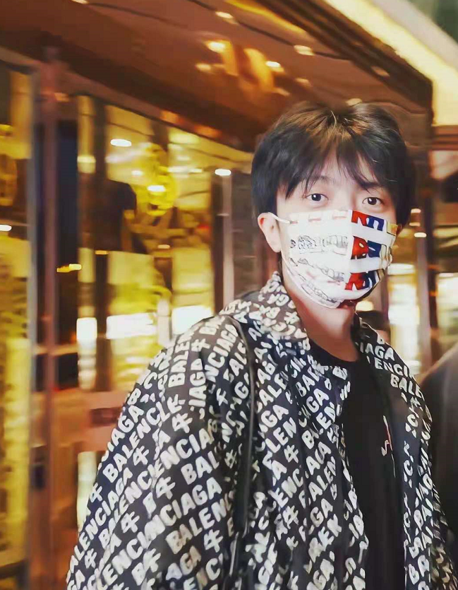 姜云升惨遭圈内Rapper怒喷！700门票是说唱圈的耻辱？