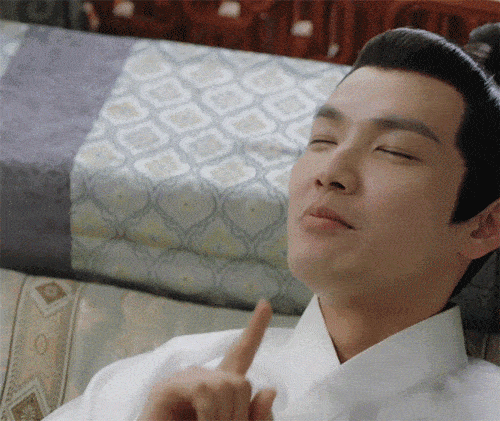 脸型好，只服这10位男星，什么奇葩发型都好看