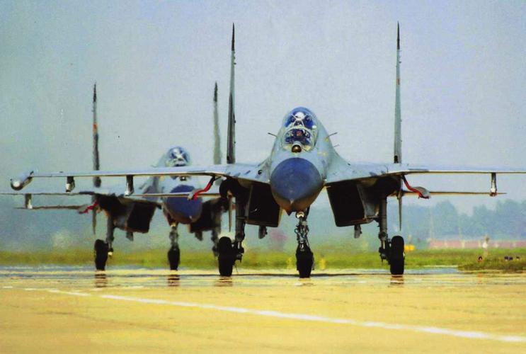 20��ǰ���̹�������й�����Ա��ѵ����ʽ̫���ֱ���治ת��30