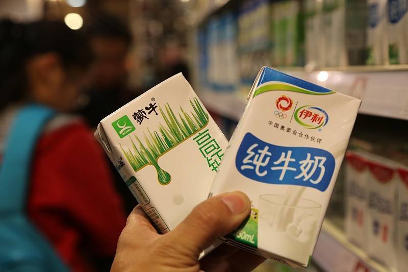 为什么蒙牛和伊利越来越不受欢迎了？你还会喝吗？