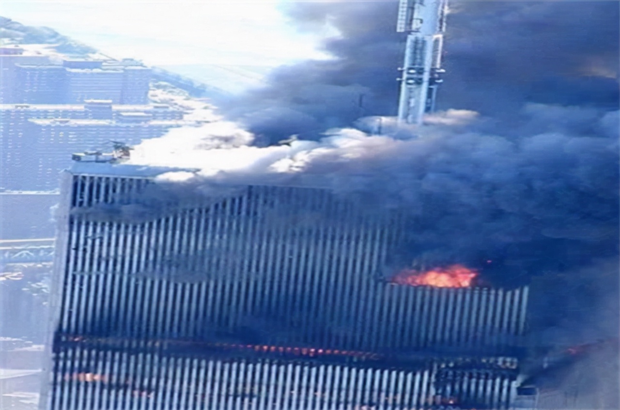 911飞机上有一位华裔空姐，人生最后20分钟，留下了一份录音