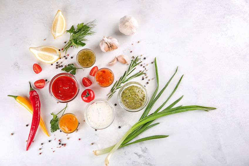 患有肠易激综合症时，这8种食物要尽量控制，否则会加重病情