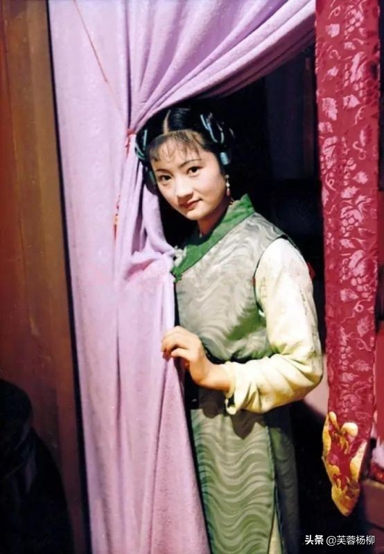 87《红楼梦》她在饭店吃元宵被发现，王扶林说，选角就以她为标准