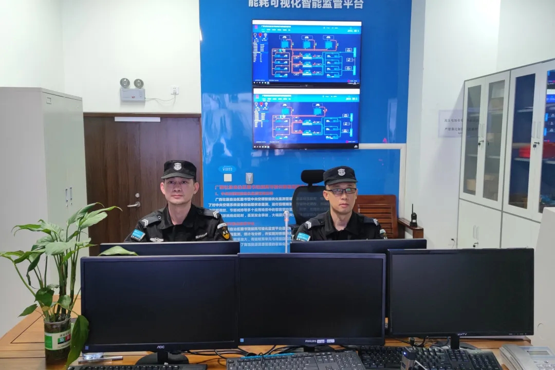 除夕，万腾保安安全守护万家灯火