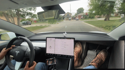 特斯拉单踏板为啥容易误踩油门？30年燃油车老司机踩错几率更大