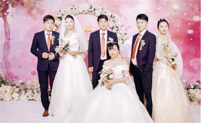 山东三胞胎同时考上211高校，十年后同时成婚：爷爷盼着抱重孙