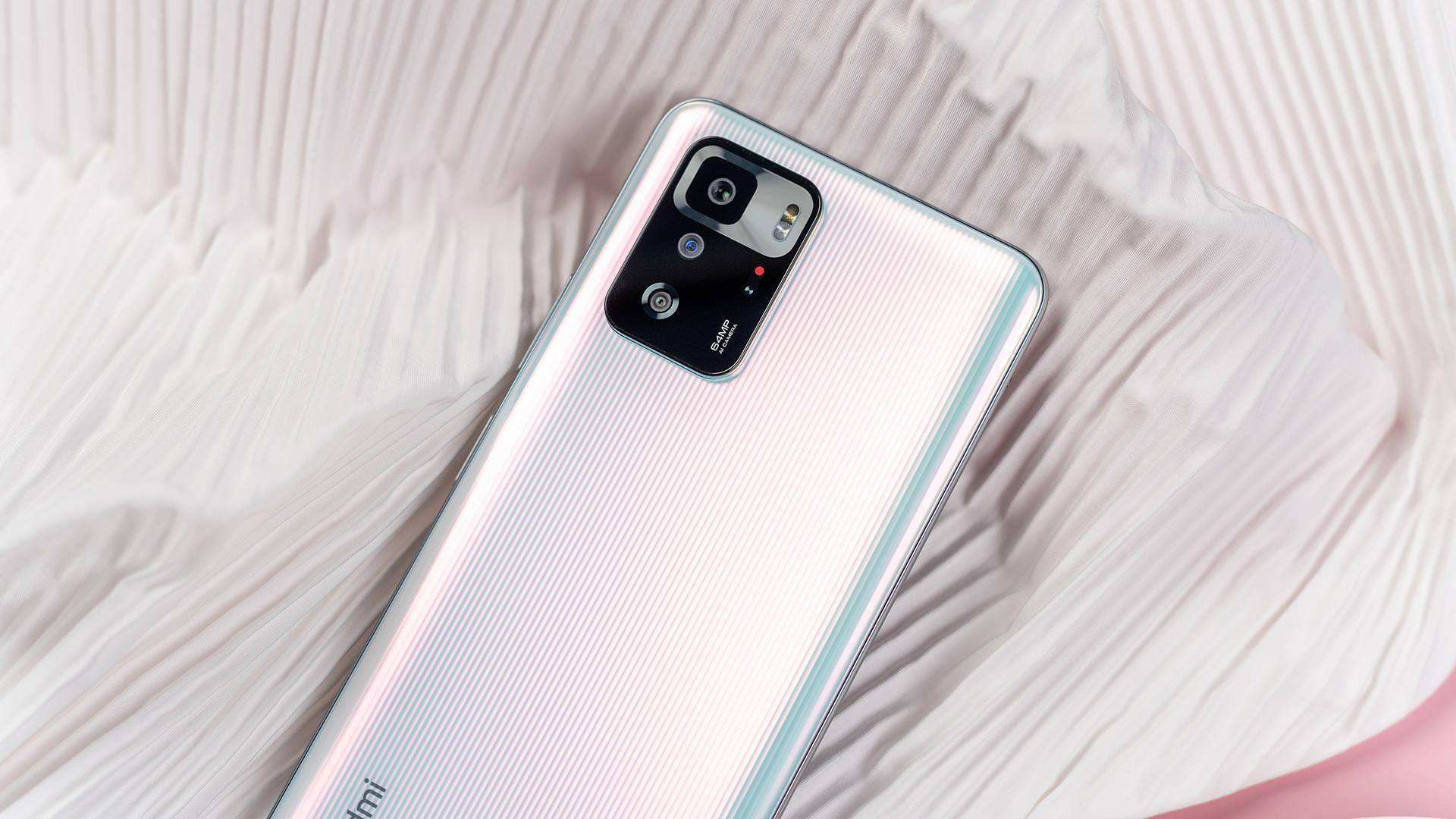 预算1500元以内，还想要好手机，内行人推荐这几款