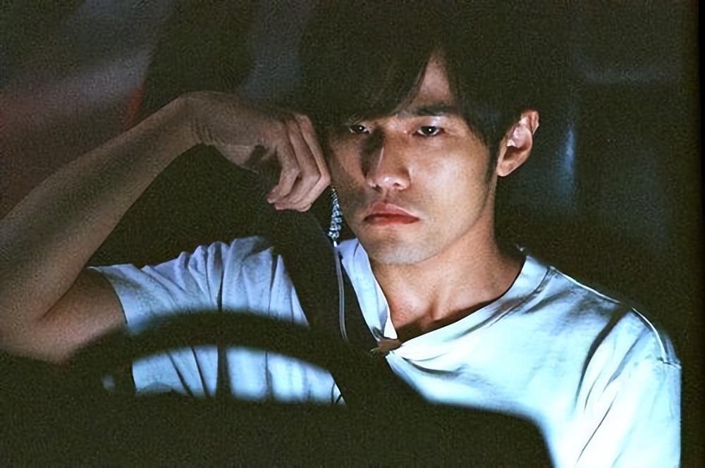 7位“被顽疾缠身”的明星，一个比一个有钱，却难逃病痛的折磨