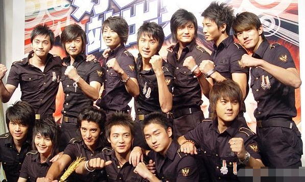 吴建飞：曾是周杰伦师弟，还是铠甲勇士男主，当爸后38岁还是很帅