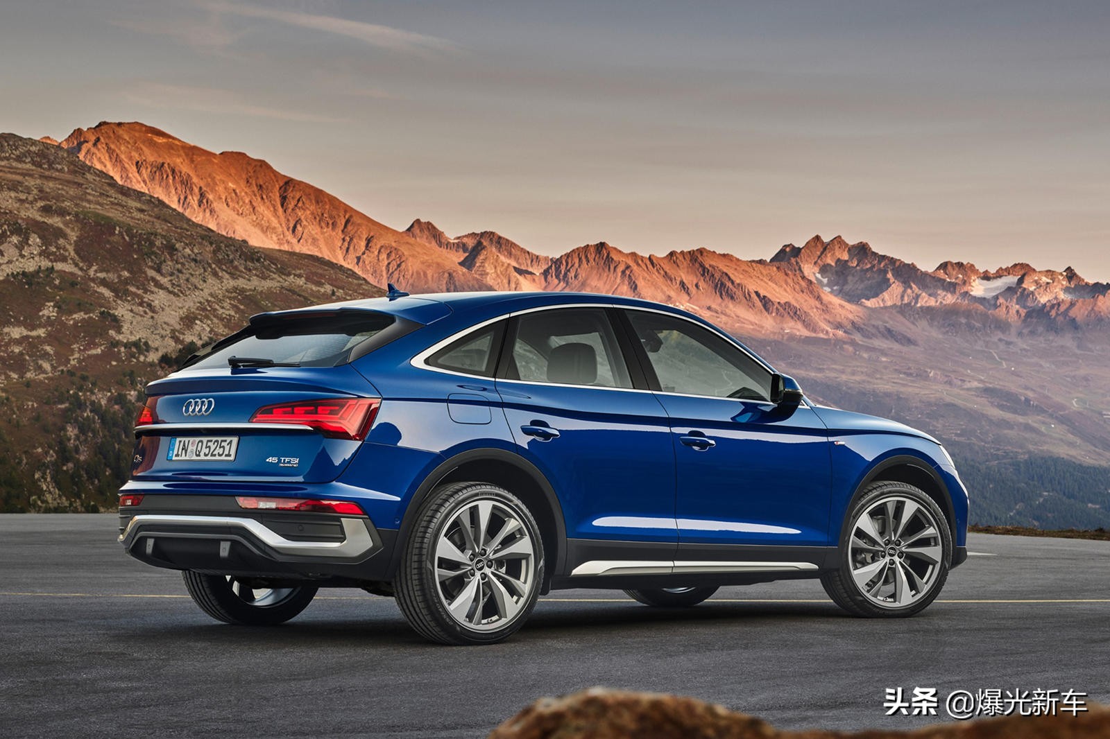 奥迪Q5，2022款SUV，新车上市，车型价格图片