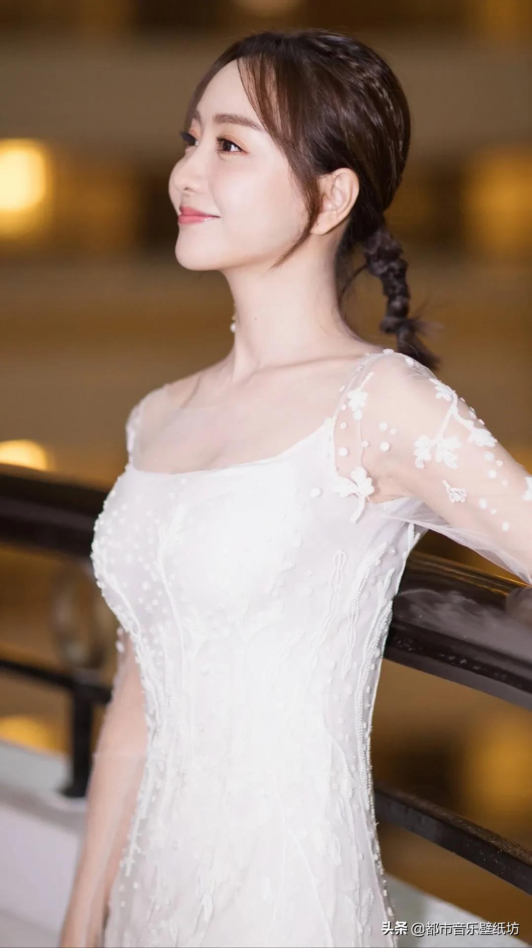 杨蓉高清时尚穿搭美图