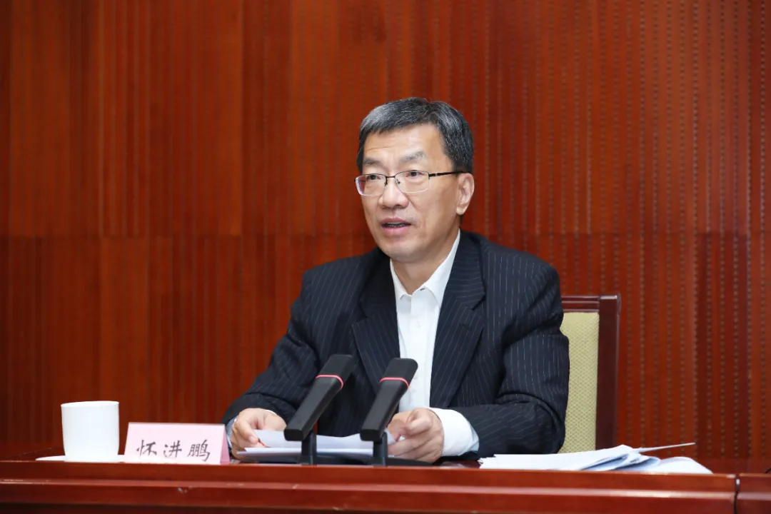 教育部长怀进鹏：全面加强和改进学生心理健康教育工作，让广大学生更加健康阳光