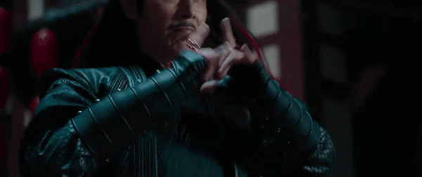 刚上线的《五行秘术》，飙升榜第一，以为是烂片看过之后亮点多多