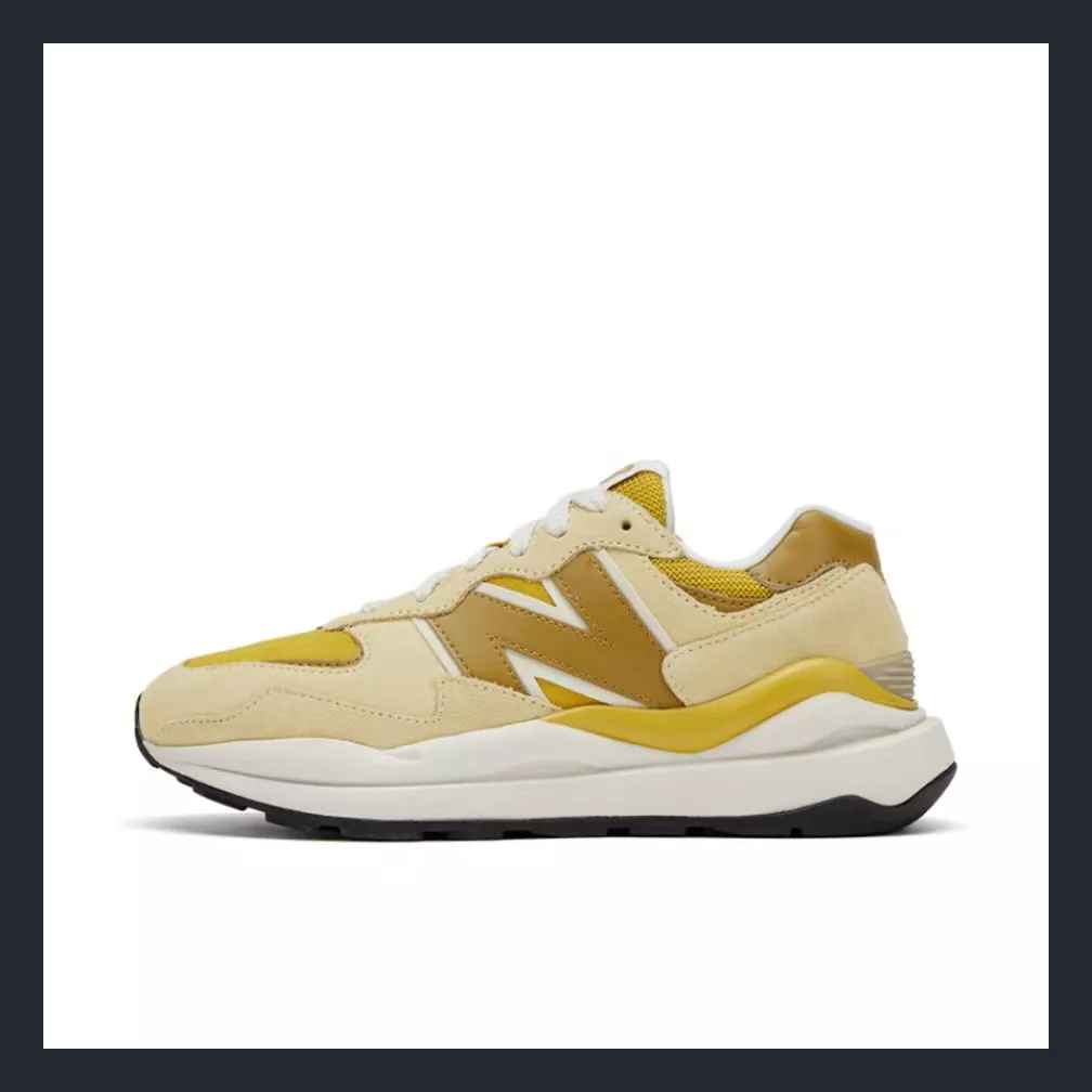 百搭鞋子推荐（冬天女士什么鞋百搭）