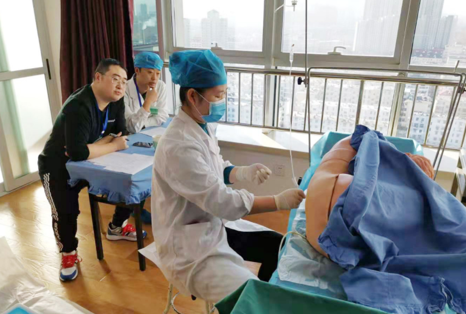 医学类专业“就业前景”排名，榜首在意料之外，中医学成为黑马