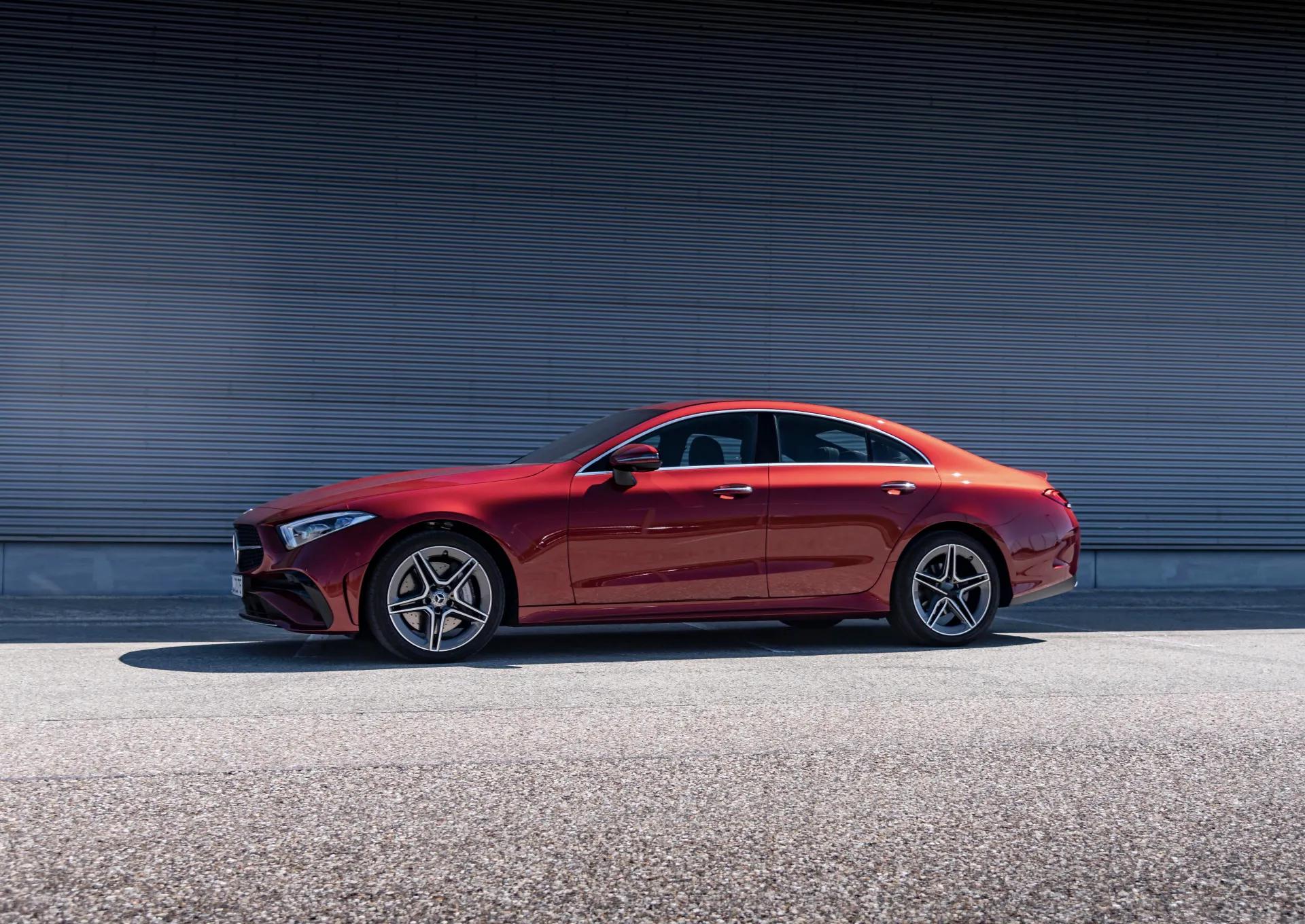 奔驰cls200最新价格(2022款奔驰cls上市,前脸变化,售57.68万-78.