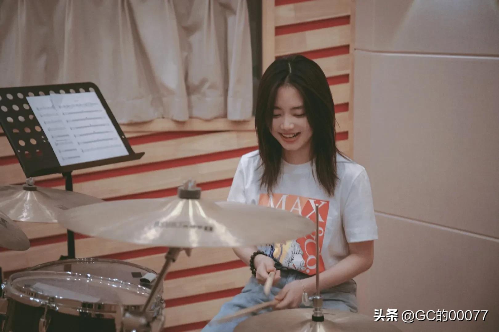 明星图片谭松韵