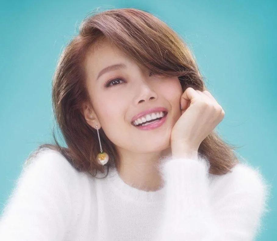 80、90的记忆，港台歌坛神仙打架期，盘点记忆中最红女歌手