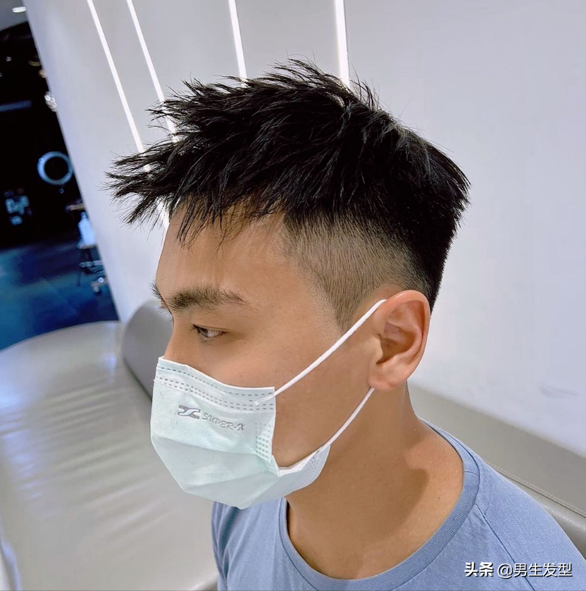男大学生发型（男生剪）