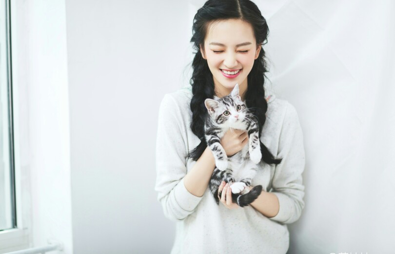 9年前，黄灿灿的名气低，但颜值比如今高了好几倍