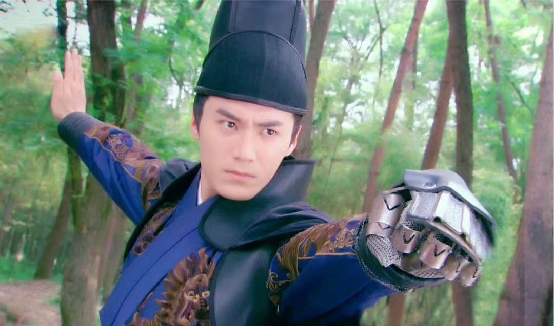 穿飞鱼服我只服这11位男星！穿上后个个化身为万人迷，霸气侧漏