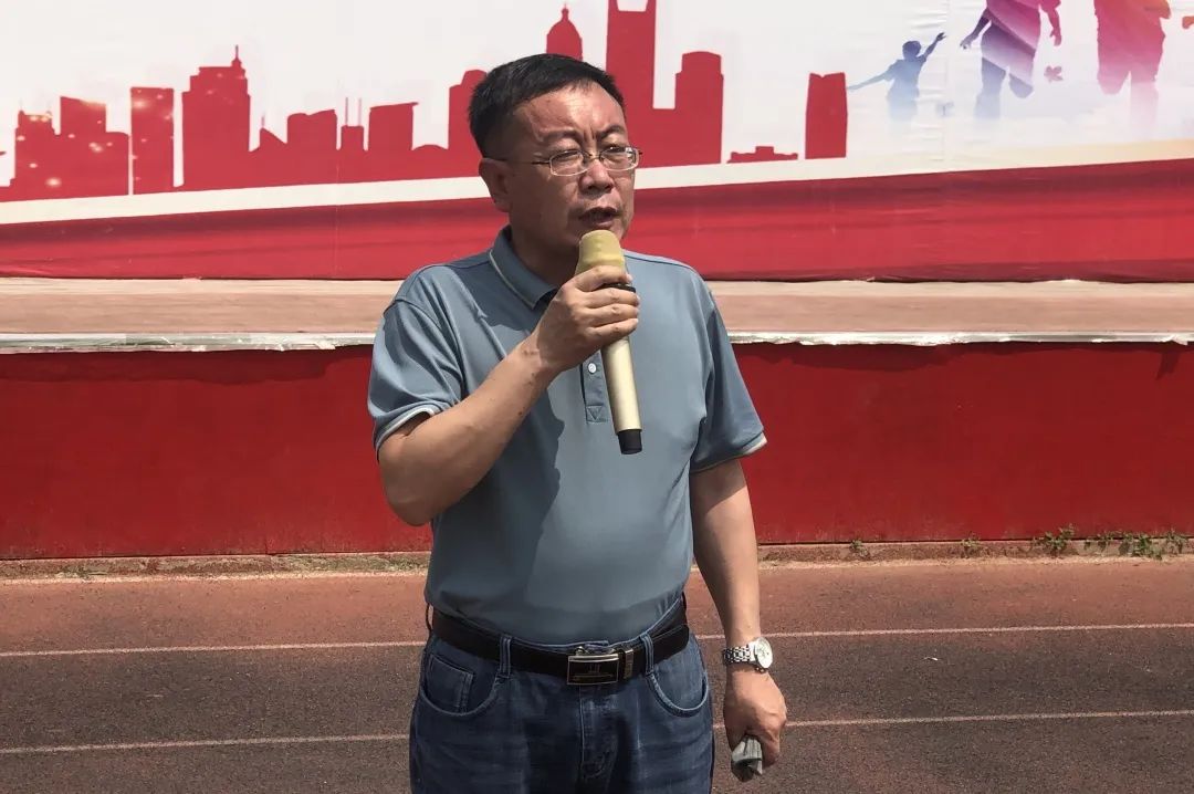 演練有方 應(yīng)急不慌丨廣宗太行中學(xué)開展防震防火緊急疏散演練
