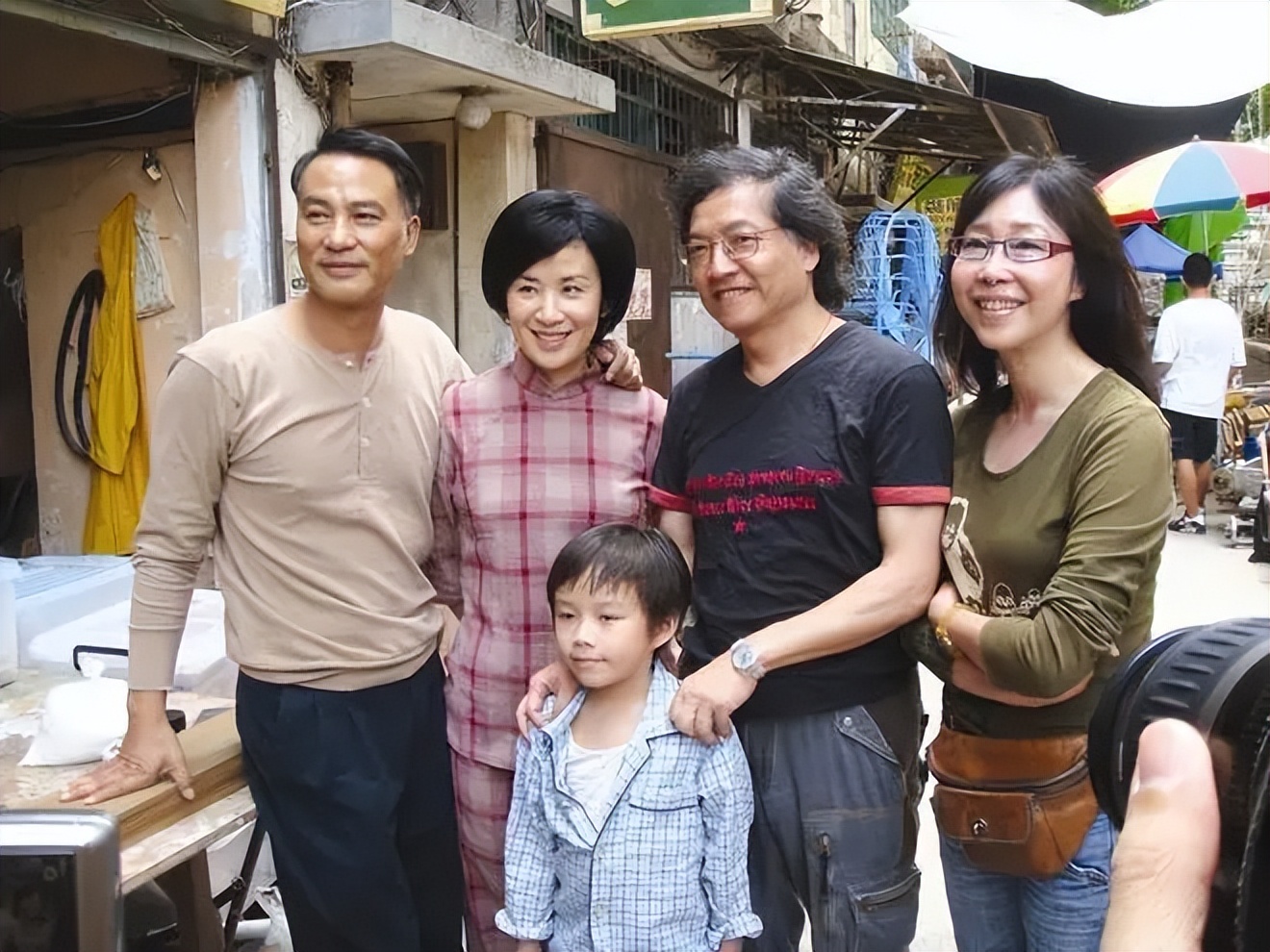 27天之内16位名人相继去世，最小者仅18岁，有2人同一天离世