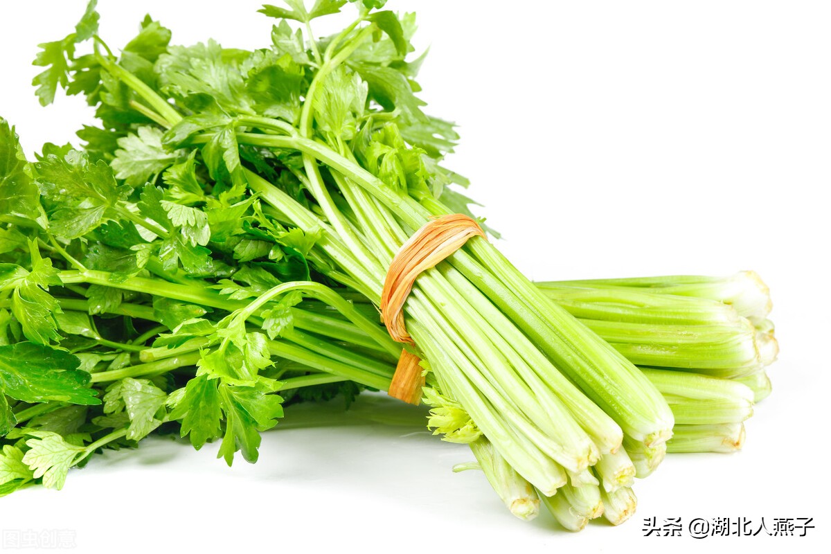 60岁后老人,冬天要多吃8粗纤维的蔬菜,价格便宜,人人都吃得起