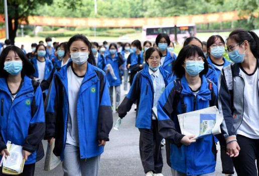 国内高校哪家名字长？这所大学多达19个字，还有2所17个字的