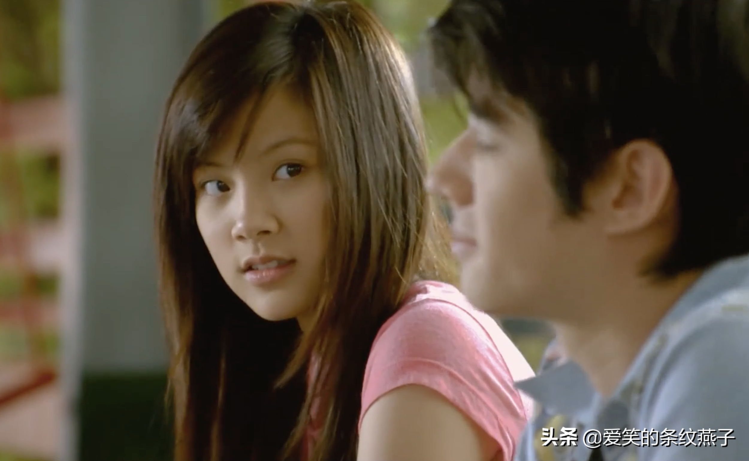 拥有华人血统，却成为泰国的超著名影星