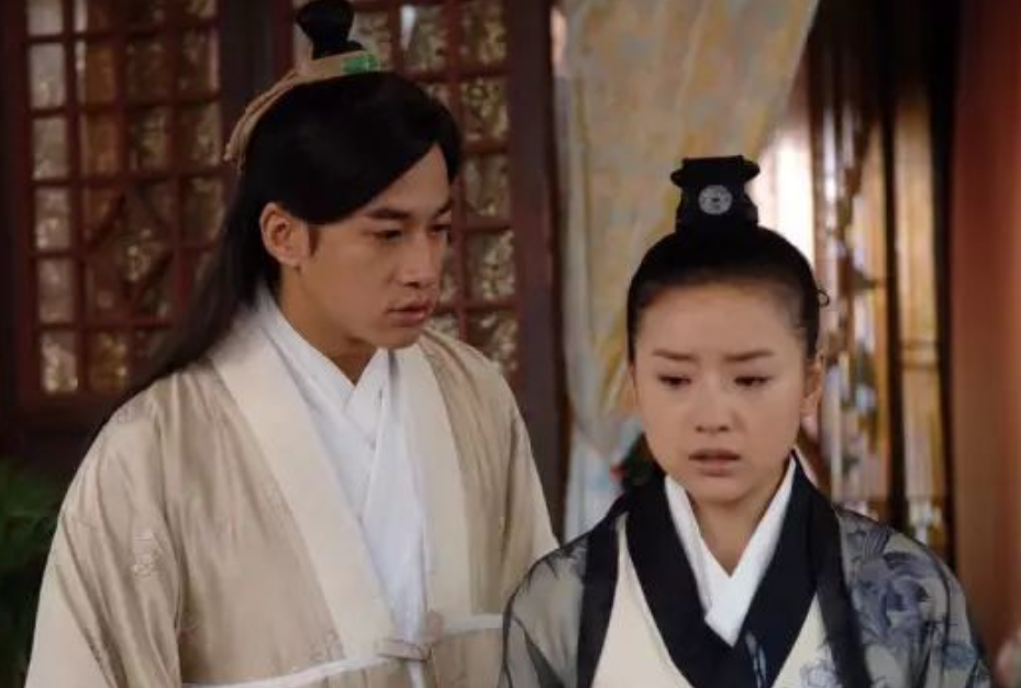 “自带悲剧脸”的8位男星，五官凑在一起，演什么都很丧，怎么救