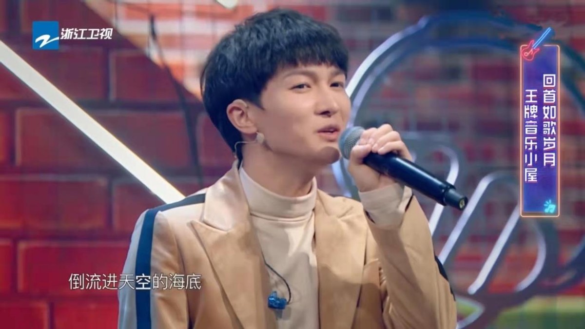 2021年度“好感艺人”：身为顶流却毫无明星架子，冠军实至名归