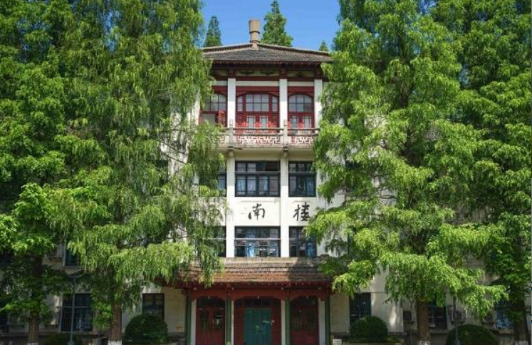 全国理工类大学排名一览：中科大位列第一，靠前的都是名校