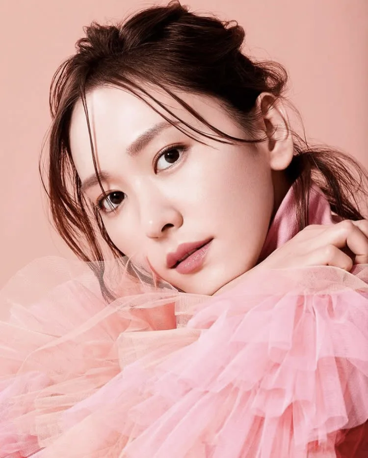 新垣结衣婚后现身被指发型出事！女生30岁后驾驭不了刘海？