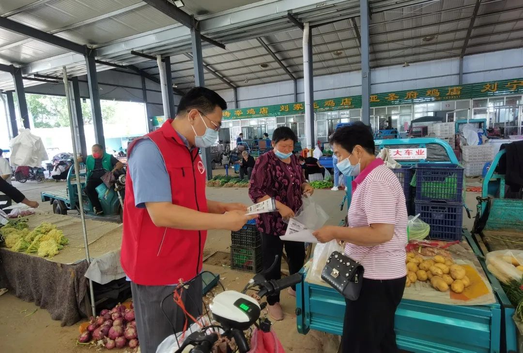 宁阳县市场监管局开展打击整治养老诈骗宣传活动