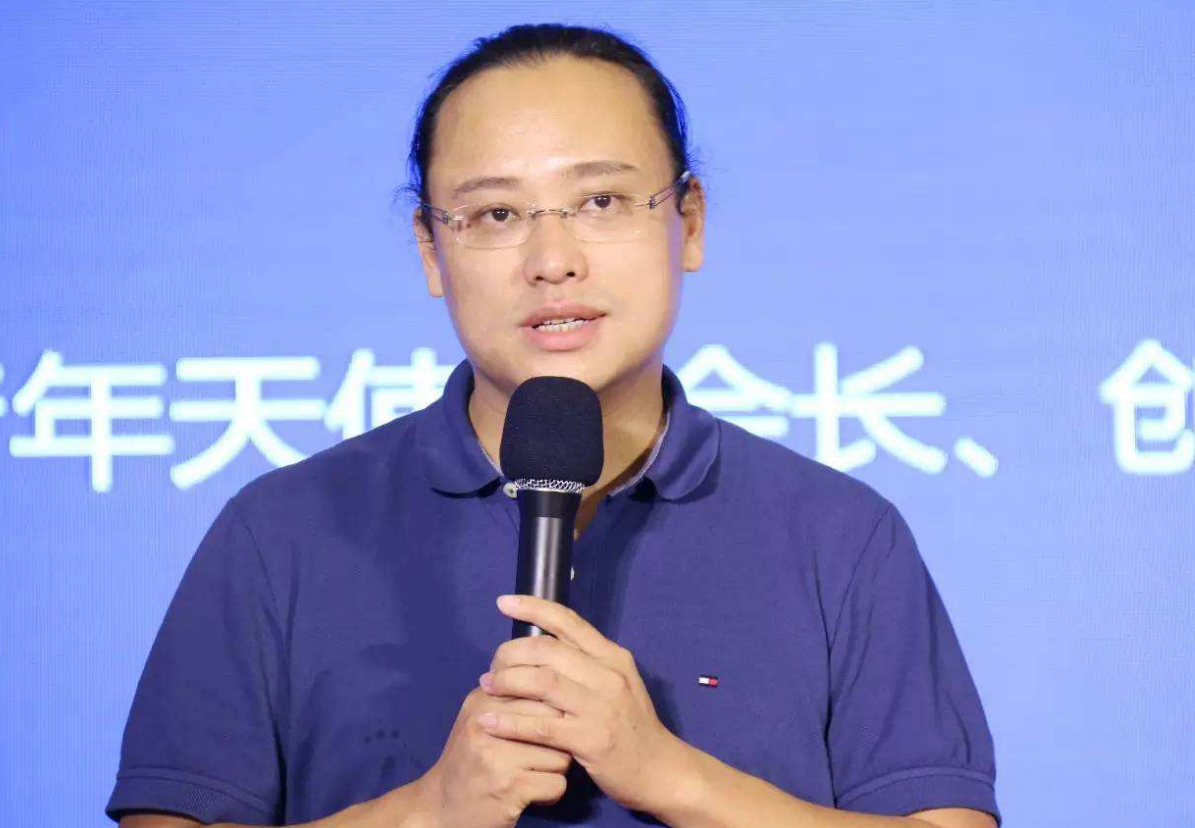 河南85后穷小子，巧用人性弱点3年赚520亿，只因一种新型营销方式