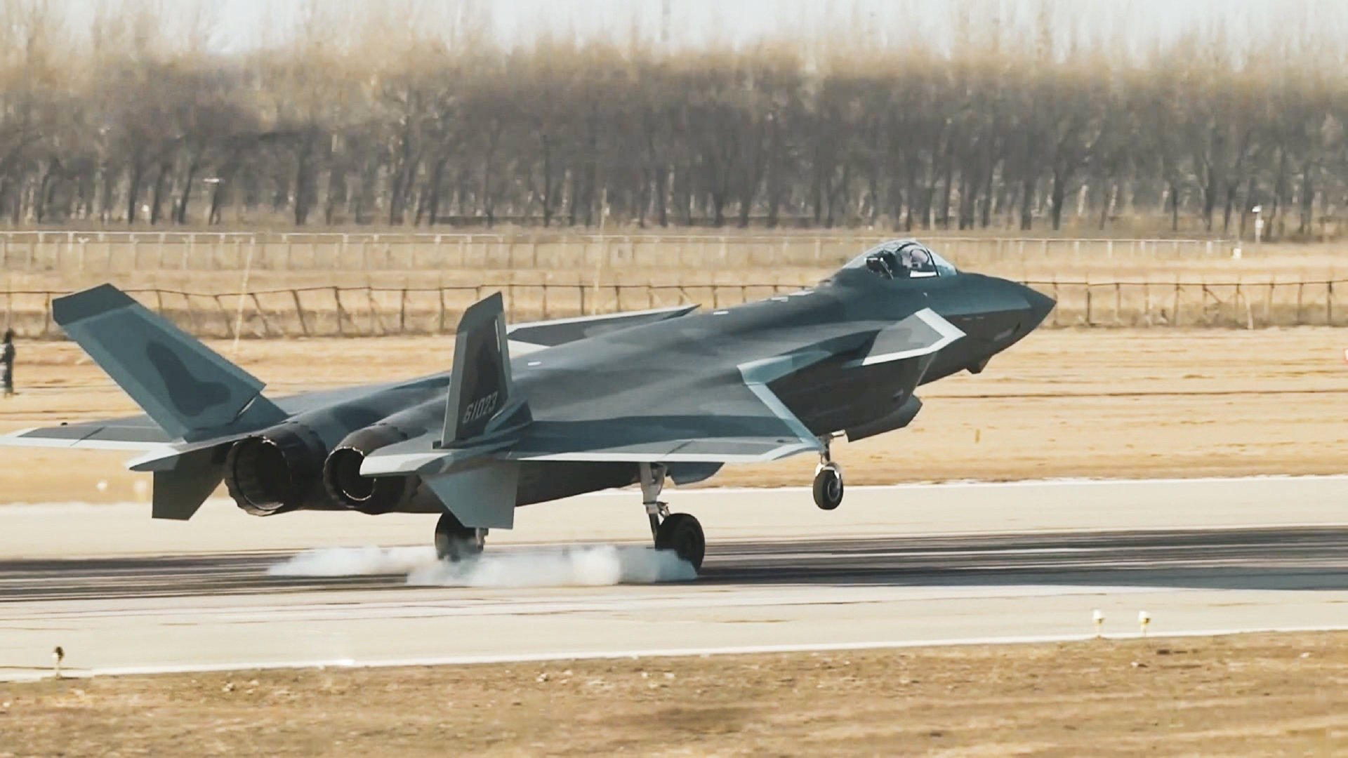 ߳й̫࣬ѺעκըѼB21